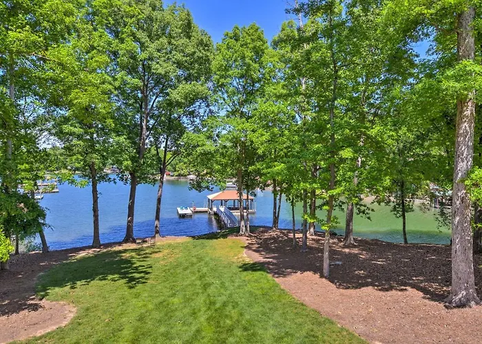 Lake Norman Retreat With Dock About 1 Mi To Marina!